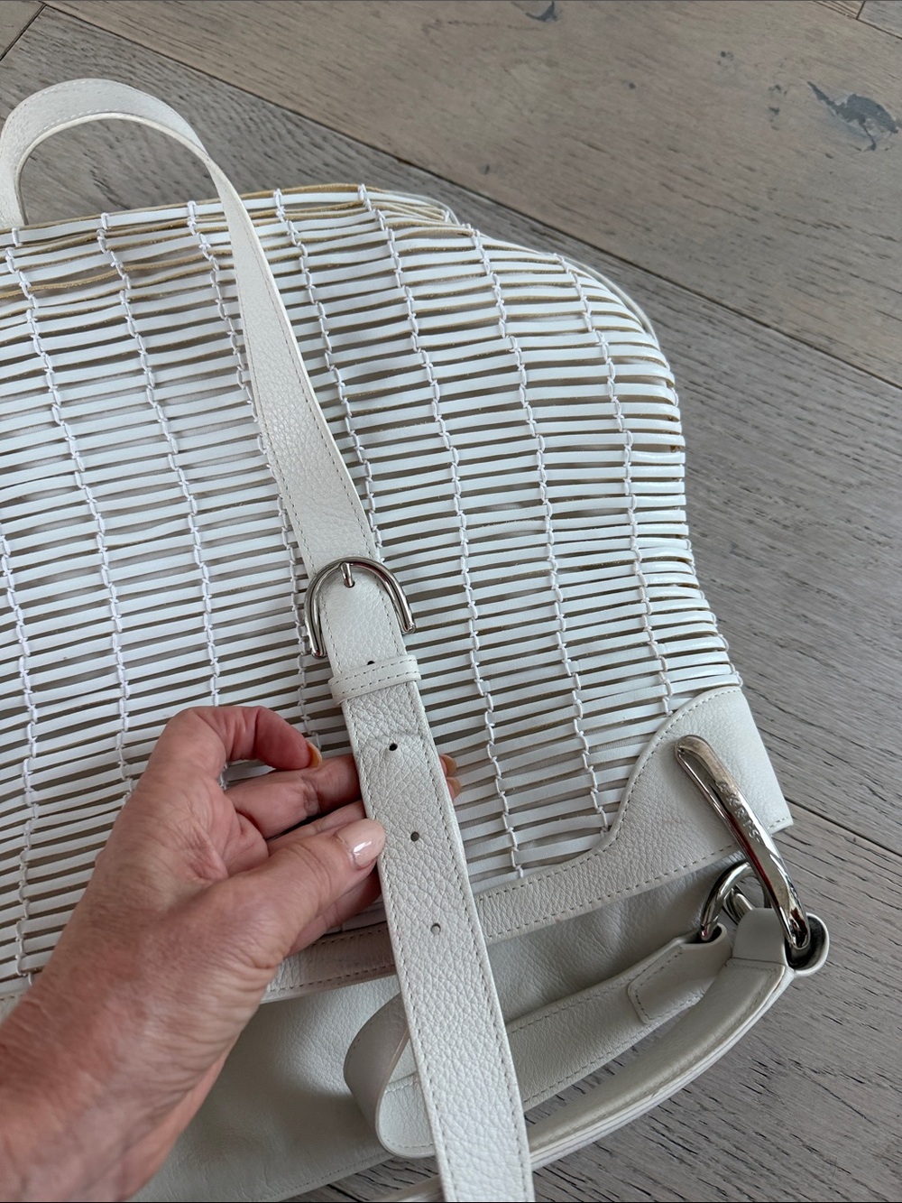 Akris White Woven Shoulder Bag - Picture 13 of 16